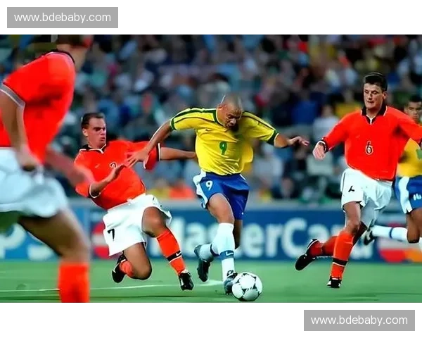 回顾2006年世界杯意大利夺冠之路与那场震撼世界的巅峰对决