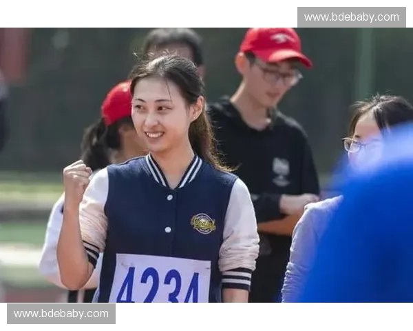 河海大学足球俱乐部助力校园体育发展展现青年力量与团队精神风采